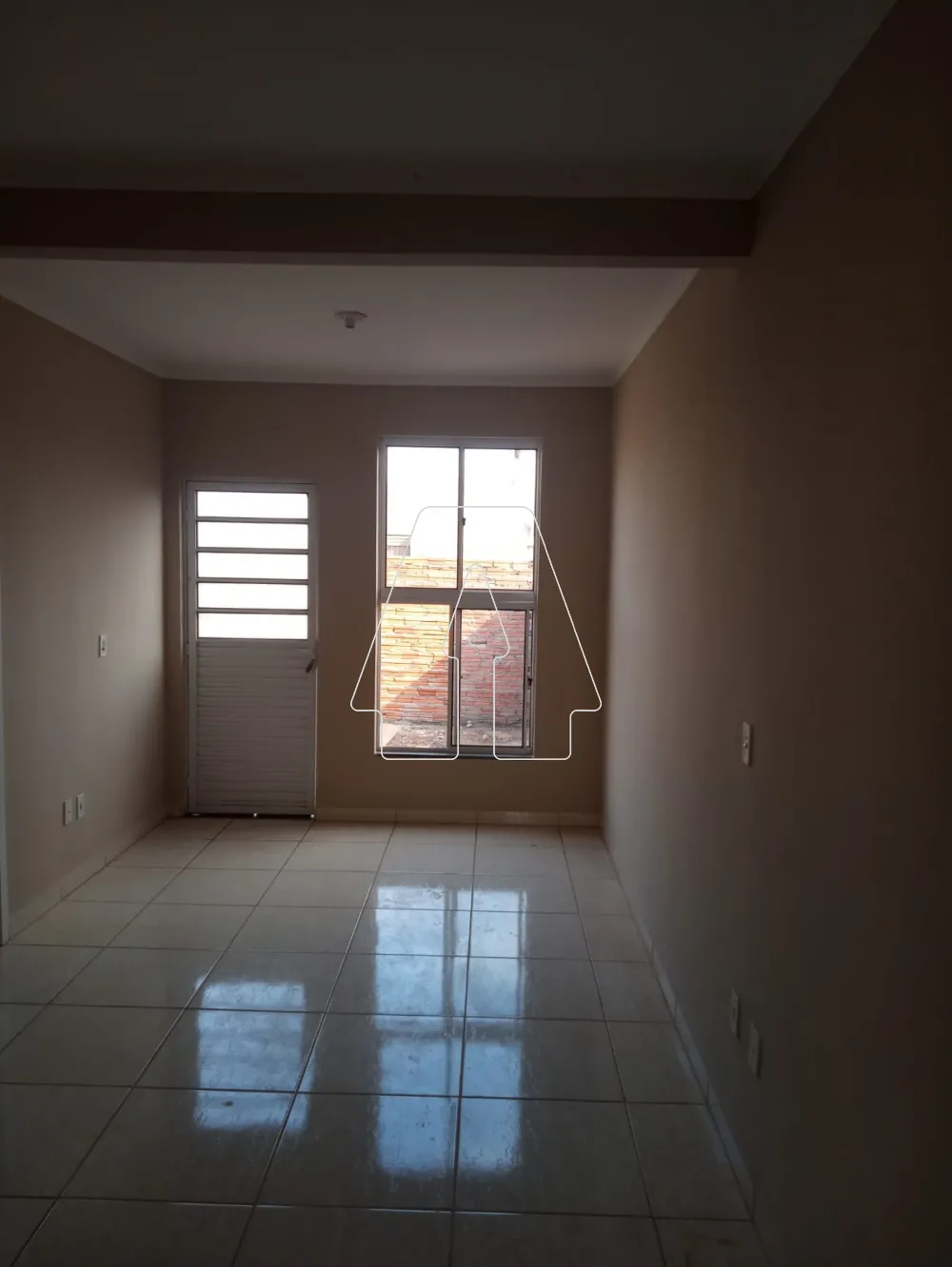 Comprar Casa / Residencial em Araçatuba R$ 140.000,00 - Foto 2