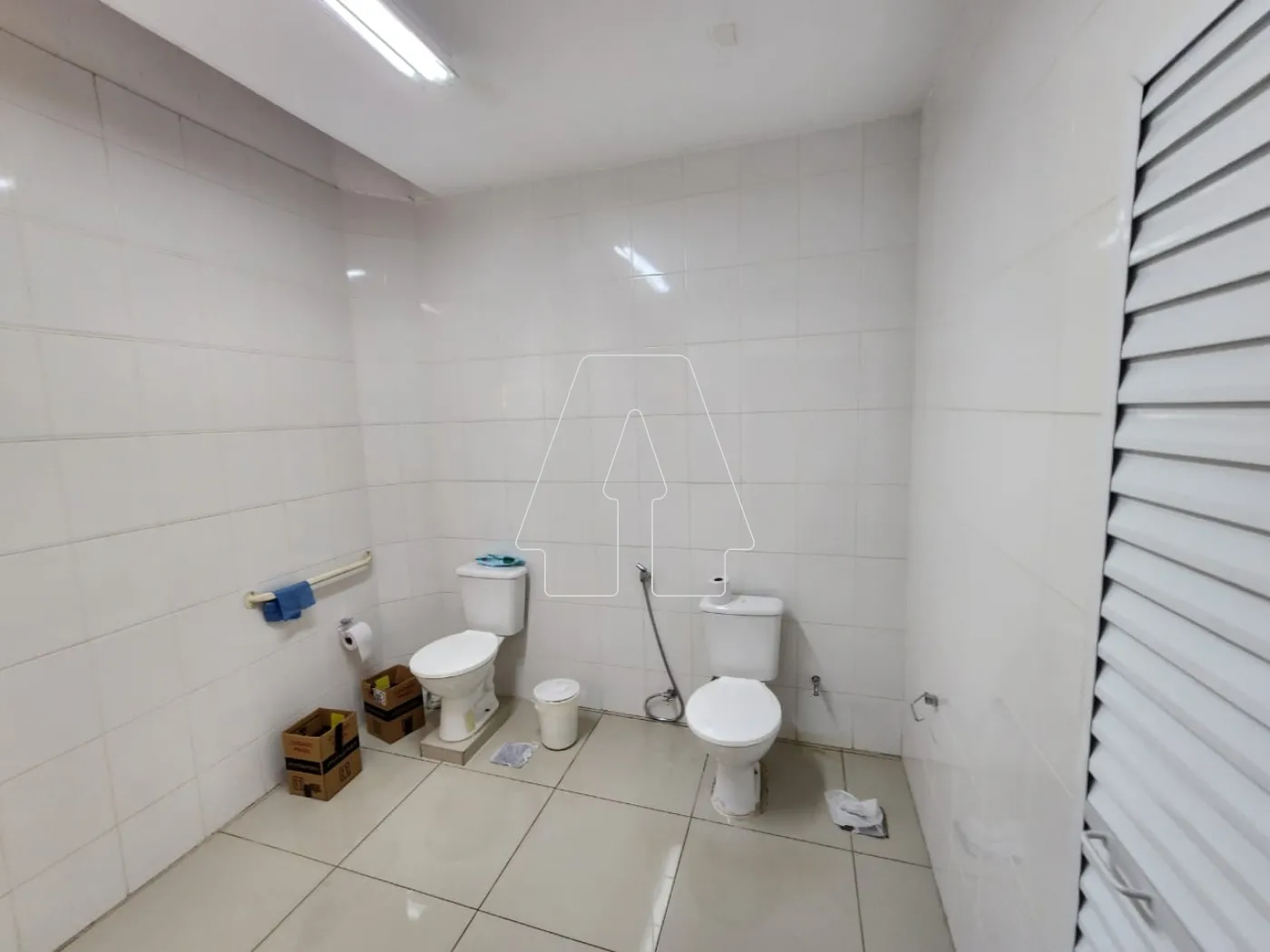 Alugar Comercial / Salão em Araçatuba R$ 18.000,00 - Foto 4