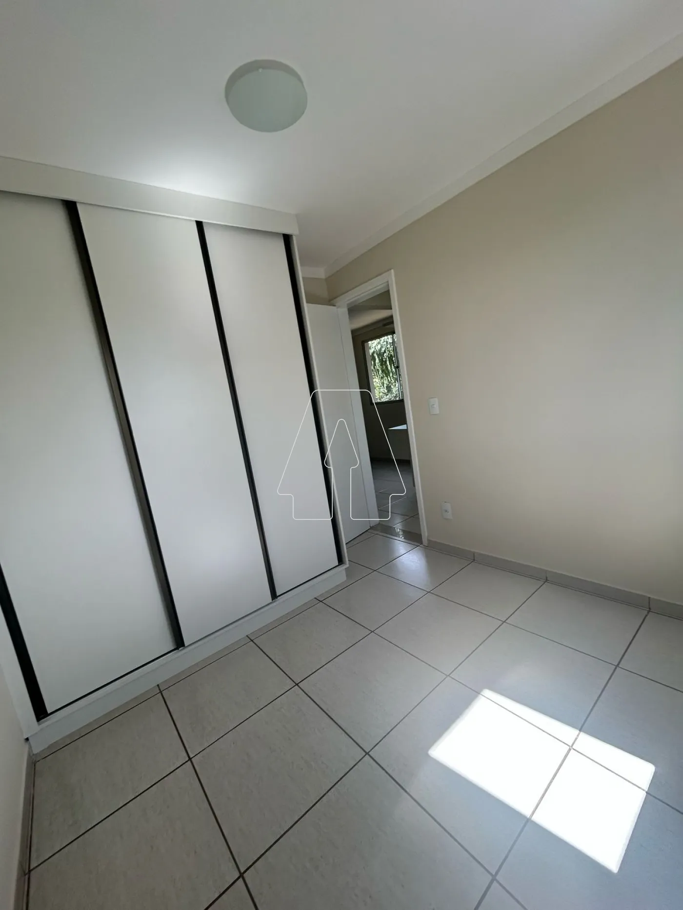 Alugar Apartamento / Padrão em Araçatuba R$ 1.500,00 - Foto 5