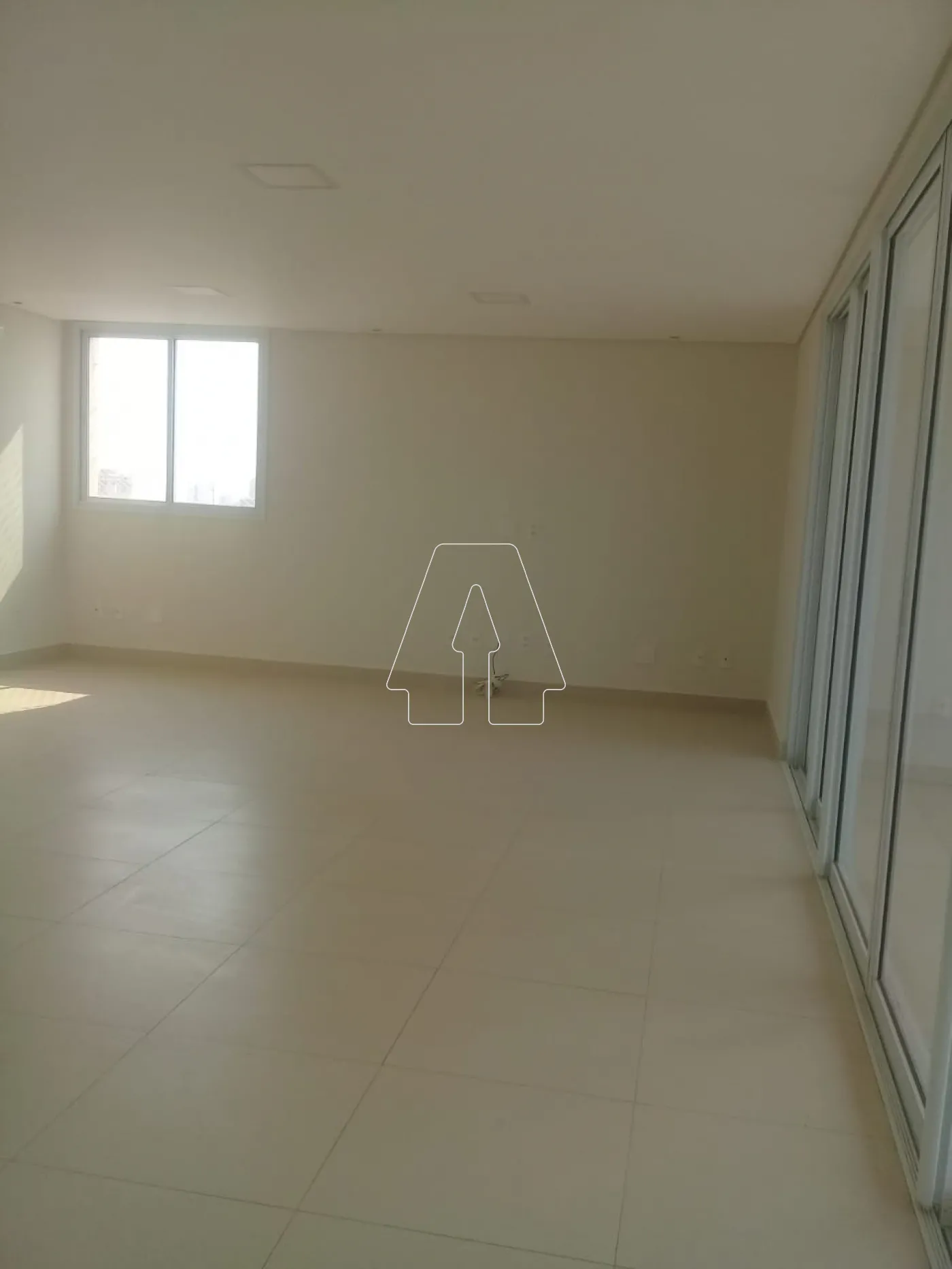 Alugar Apartamento / Padrão em Araçatuba R$ 5.000,00 - Foto 1