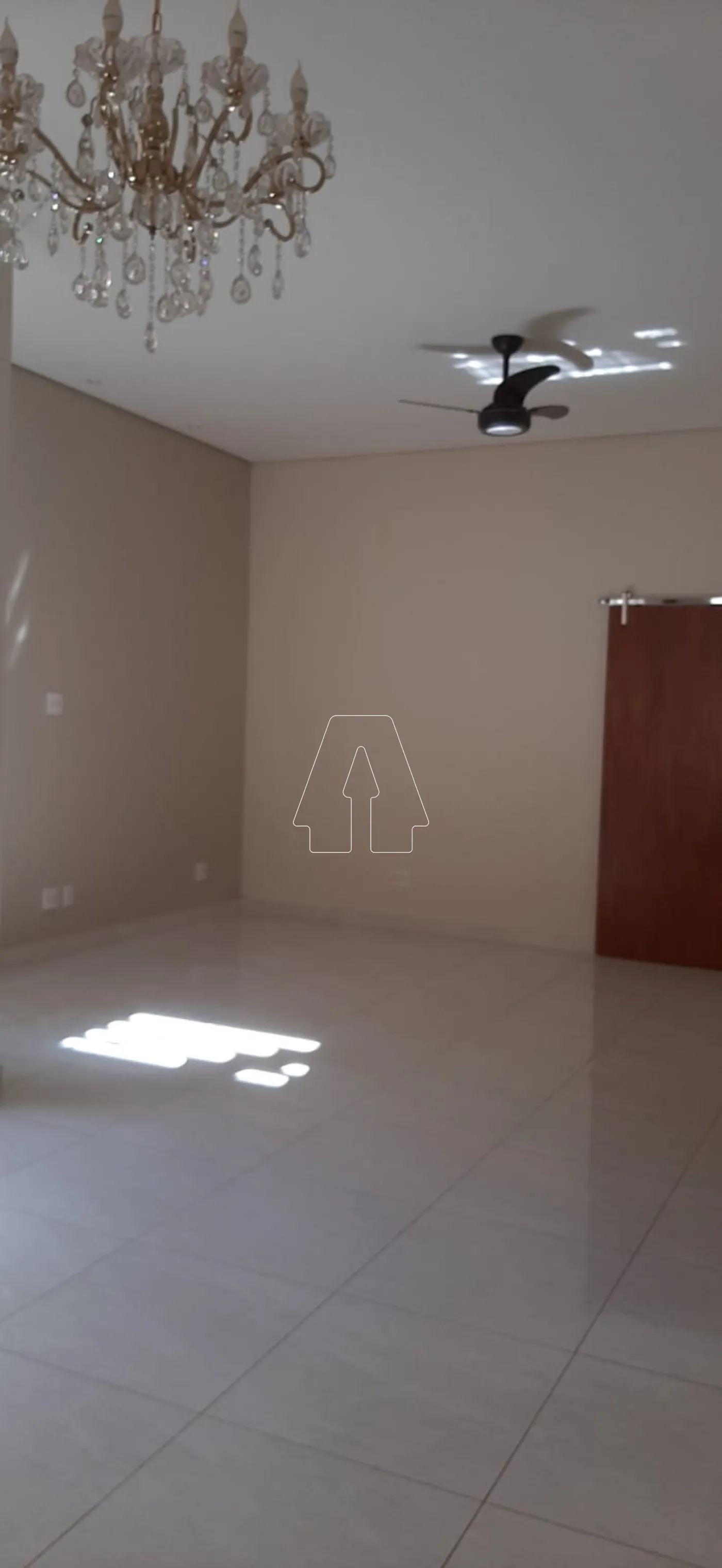 Alugar Casa / Residencial em Araçatuba R$ 5.000,00 - Foto 1