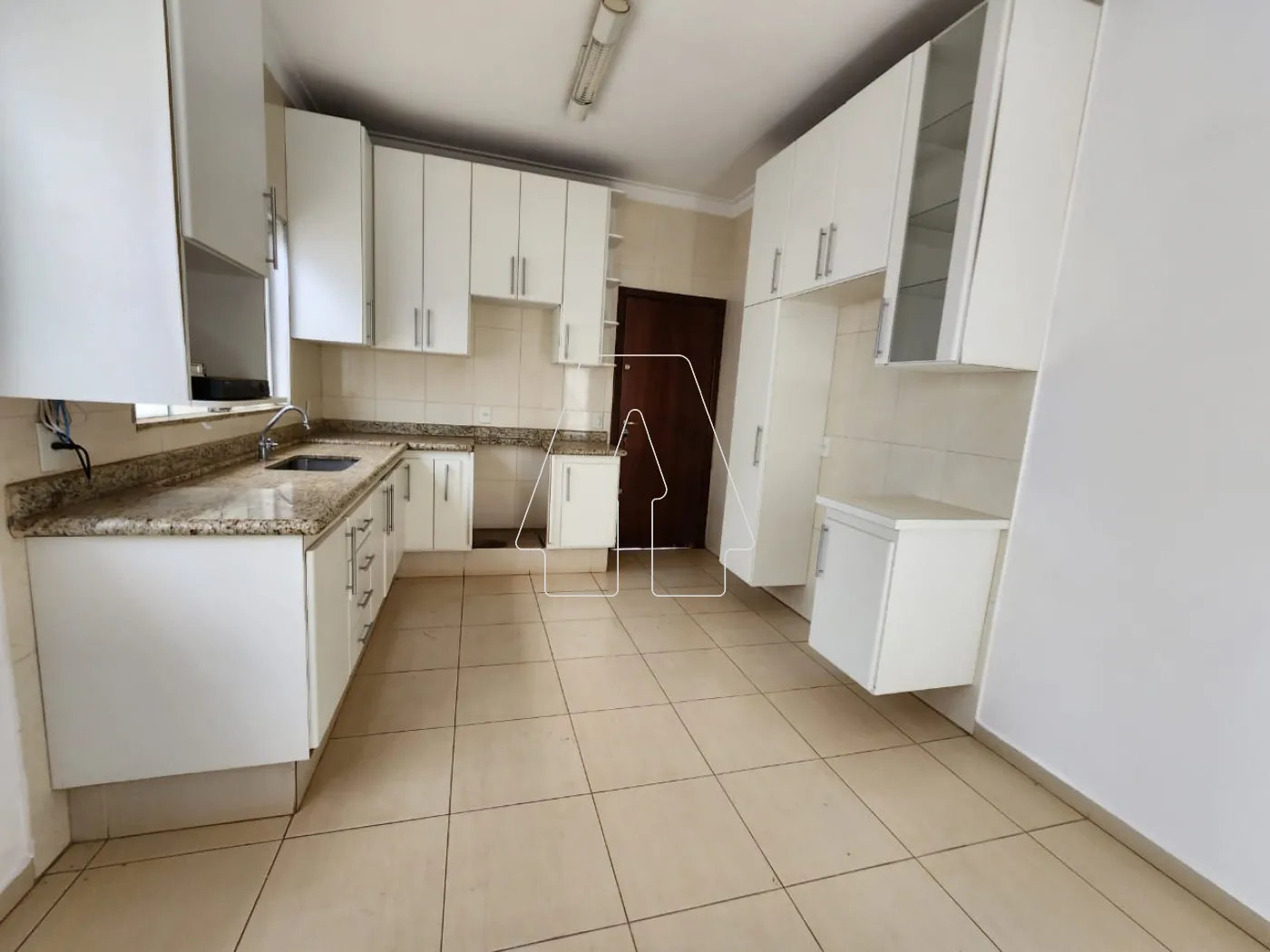 Alugar Casa / Residencial em Araçatuba R$ 3.000,00 - Foto 5