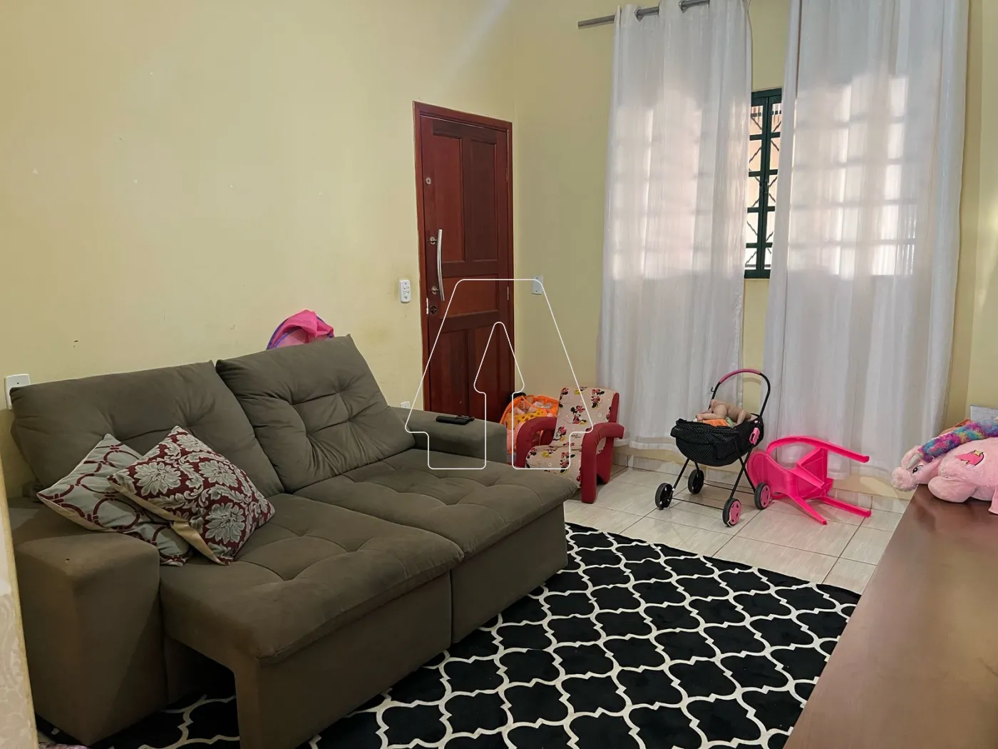 Alugar Casa / Residencial em Araçatuba R$ 1.900,00 - Foto 1