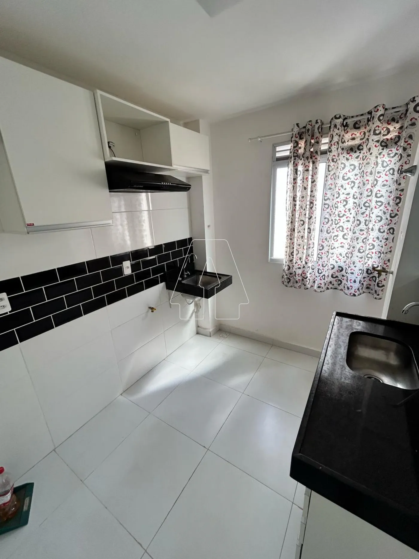 Alugar Apartamento / Padrão em Araçatuba R$ 1.000,00 - Foto 4