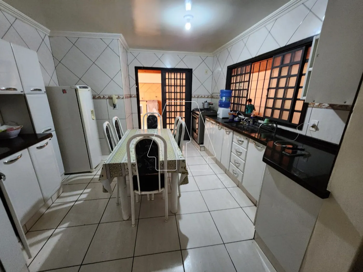 Comprar Casa / Residencial em Araçatuba R$ 300.000,00 - Foto 4