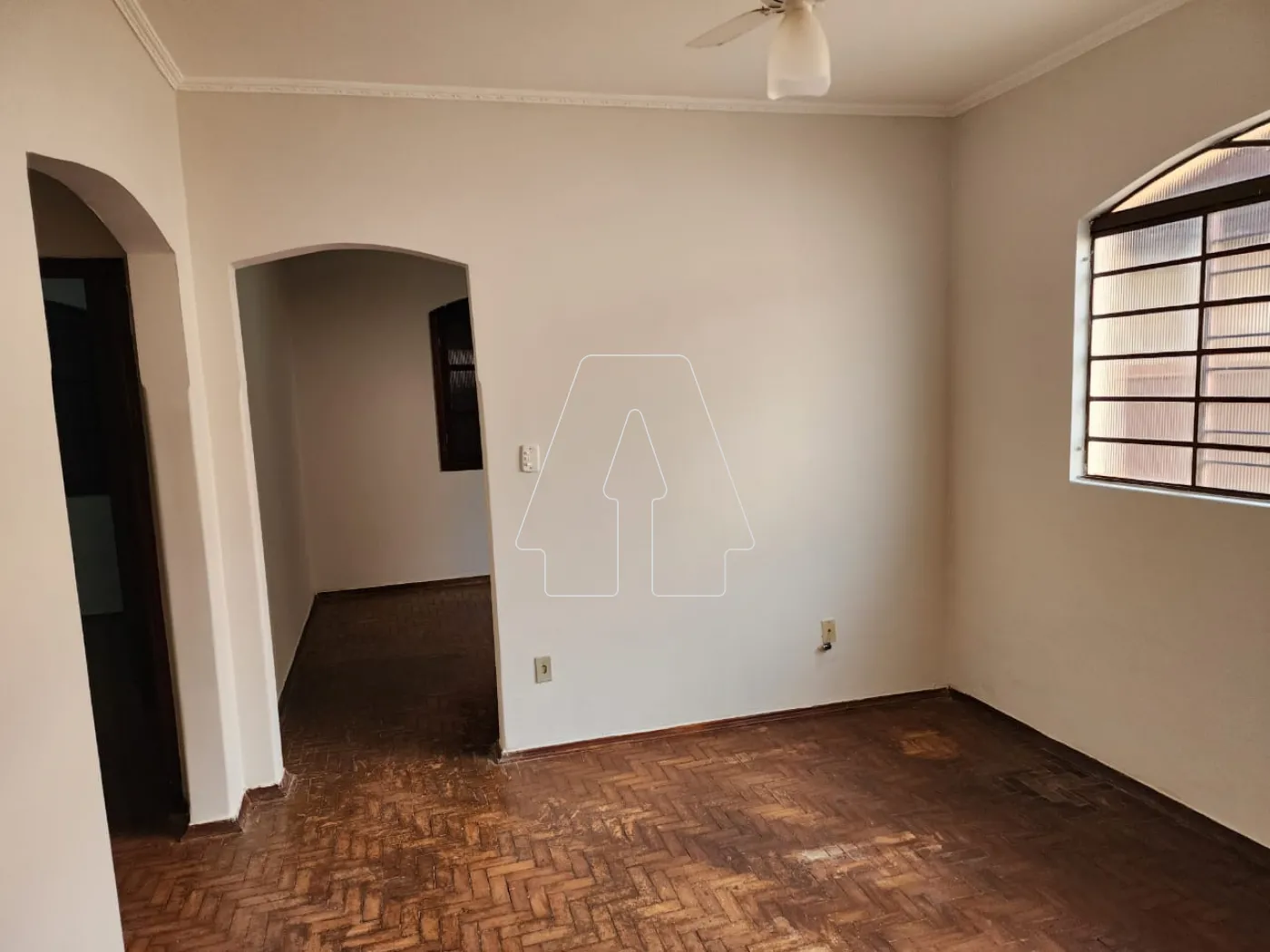 Alugar Casa / Residencial em Araçatuba R$ 1.500,00 - Foto 2