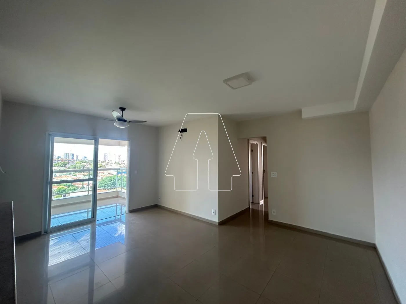 Alugar Apartamento / Padrão em Araçatuba R$ 2.500,00 - Foto 1