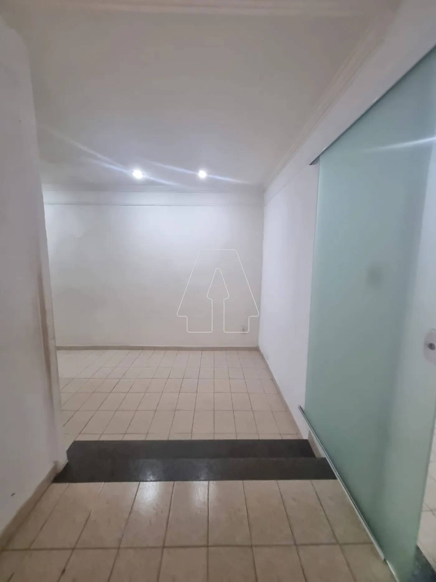 Alugar Casa / Residencial em Araçatuba R$ 1.200,00 - Foto 2