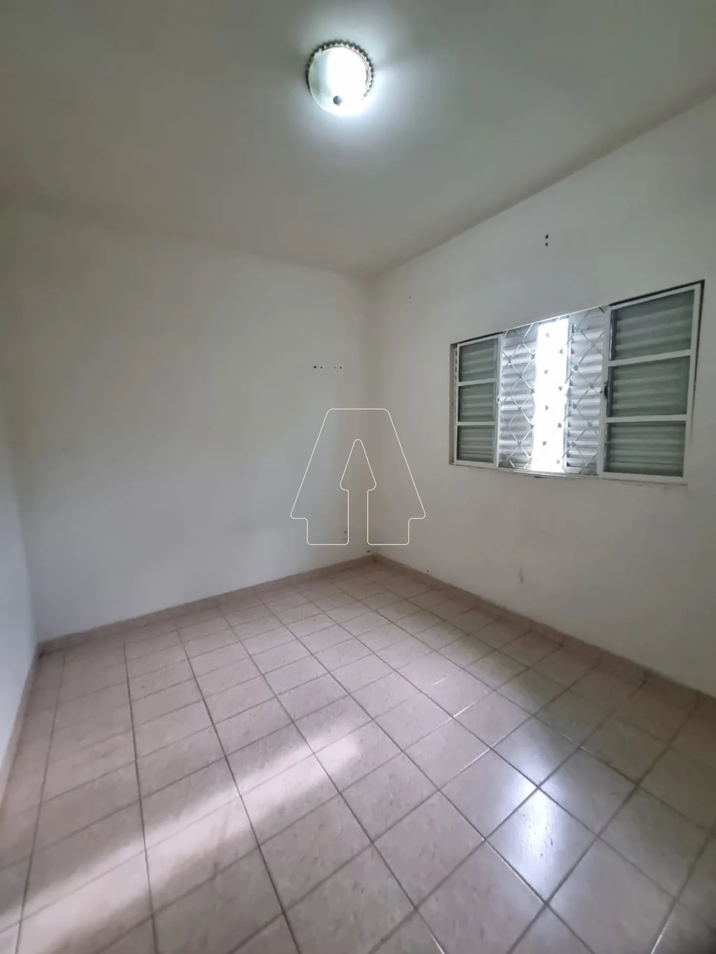 Alugar Casa / Residencial em Araçatuba R$ 1.200,00 - Foto 4