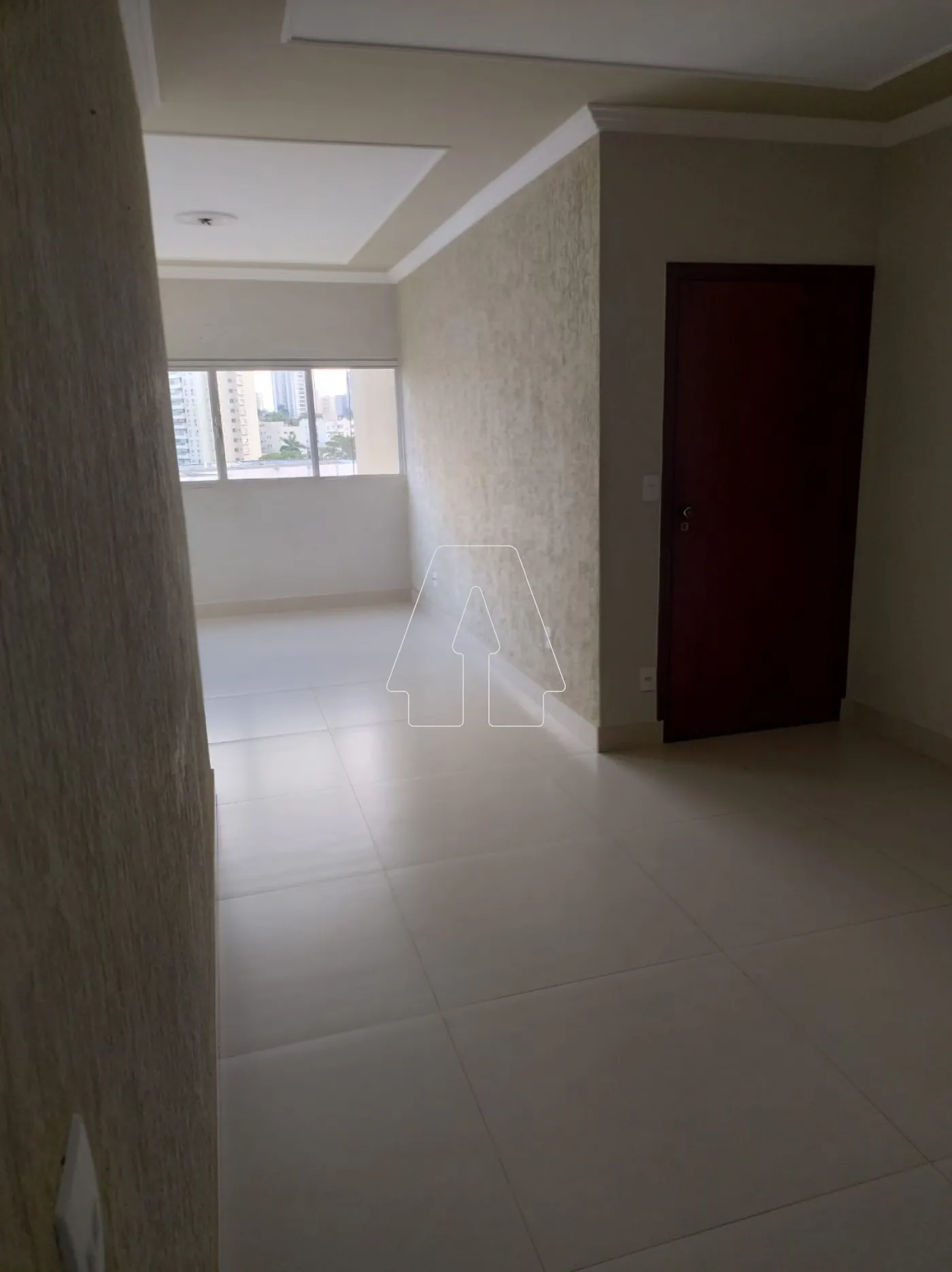 Alugar Apartamento / Padrão em Araçatuba R$ 2.250,00 - Foto 1