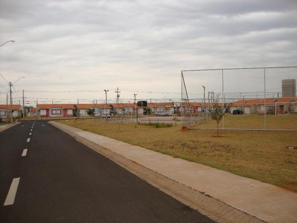 Alugar Casa / Condomínio em Araçatuba R$ 1.000,00 - Foto 17