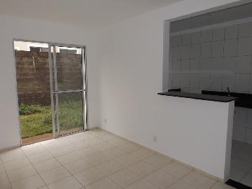 Alugar Apartamento / Padrão em Araçatuba. apenas R$ 650,00