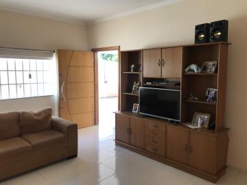 Alugar Casa / Residencial em Araçatuba. apenas R$ 600.000,00