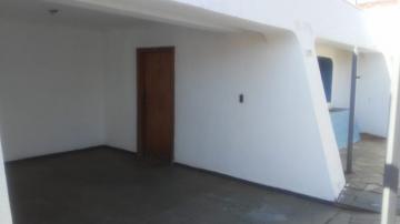 Alugar Casa / Residencial em Araçatuba. apenas R$ 450.000,00