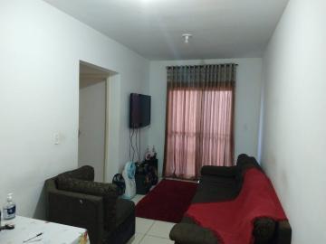 Alugar Apartamento / Padrão em Araçatuba. apenas R$ 720,00