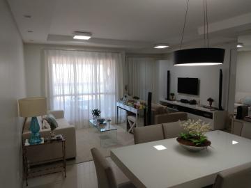 Alugar Apartamento / Padrão em Araçatuba. apenas R$ 640.000,00