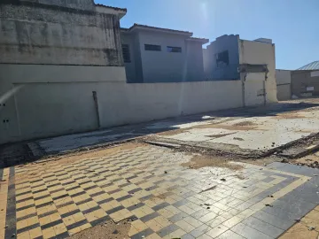 Alugar Terreno / Padrão em Araçatuba. apenas R$ 800.000,00