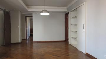 Alugar Apartamento / Padrão em Araçatuba. apenas R$ 390.000,00