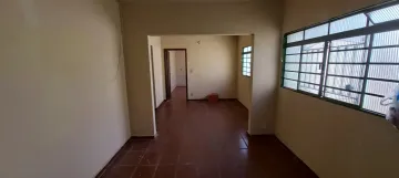 Alugar Casa / Residencial em Araçatuba. apenas R$ 1.200,00