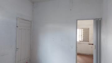 Alugar Comercial / Ponto Comercial em Araçatuba. apenas R$ 300.000,00