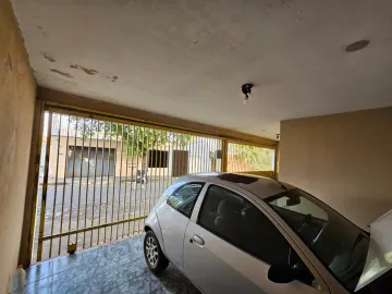 Alugar Casa / Residencial em Araçatuba. apenas R$ 210.000,00