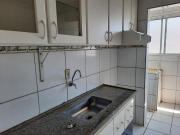 Apartamento / Padrão em Araçatuba , Comprar por R$(V) 100.000,00