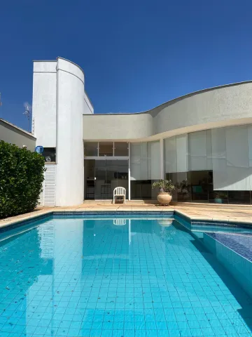 Alugar Casa / Residencial em Araçatuba. apenas R$ 1.230.000,00