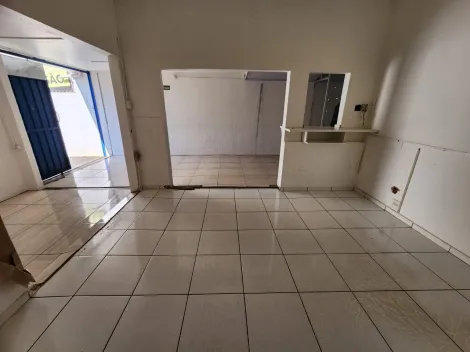 Comercial / Casa em Araçatuba , Comprar por R$Consulte-nos