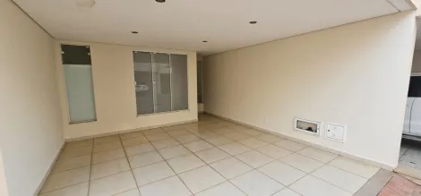 Alugar Casa / Condomínio em Araçatuba. apenas R$ 2.000,00