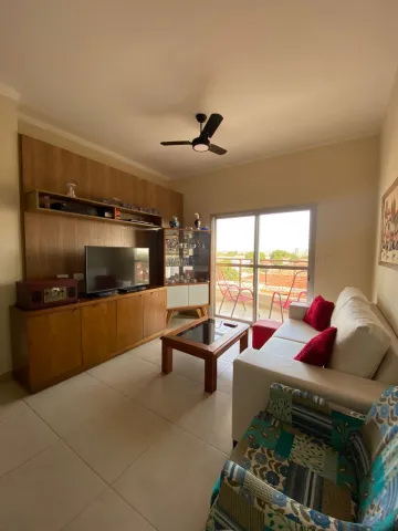 Alugar Apartamento / Padrão em Araçatuba. apenas R$ 520.000,00