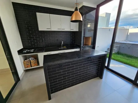 Alugar Casa / Condomínio em Araçatuba. apenas R$ 680.000,00