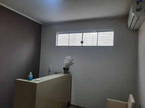 Alugar Comercial / Casa em Araçatuba. apenas R$ 800.000,00