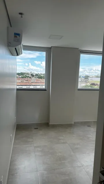 Comercial / Sala em Condomínio em Araçatuba , Comprar por R$Consulte-nos