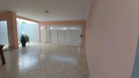 Alugar Casa / Residencial em Araçatuba. apenas R$ 450.000,00