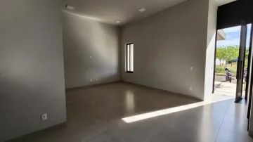 Alugar Casa / Condomínio em Araçatuba. apenas R$ 700.000,00