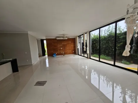 Alugar Casa / Condomínio em Araçatuba. apenas R$ 9.000,00