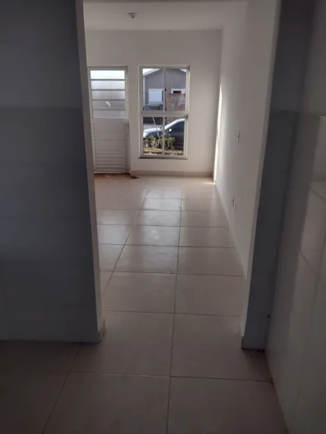 Alugar Casa / Residencial em Araçatuba. apenas R$ 800,00