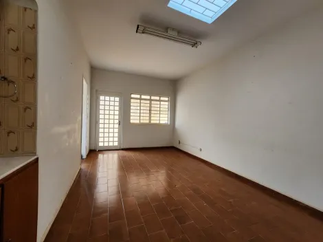 Comercial / Casa em Araçatuba , Comprar por R$Consulte-nos